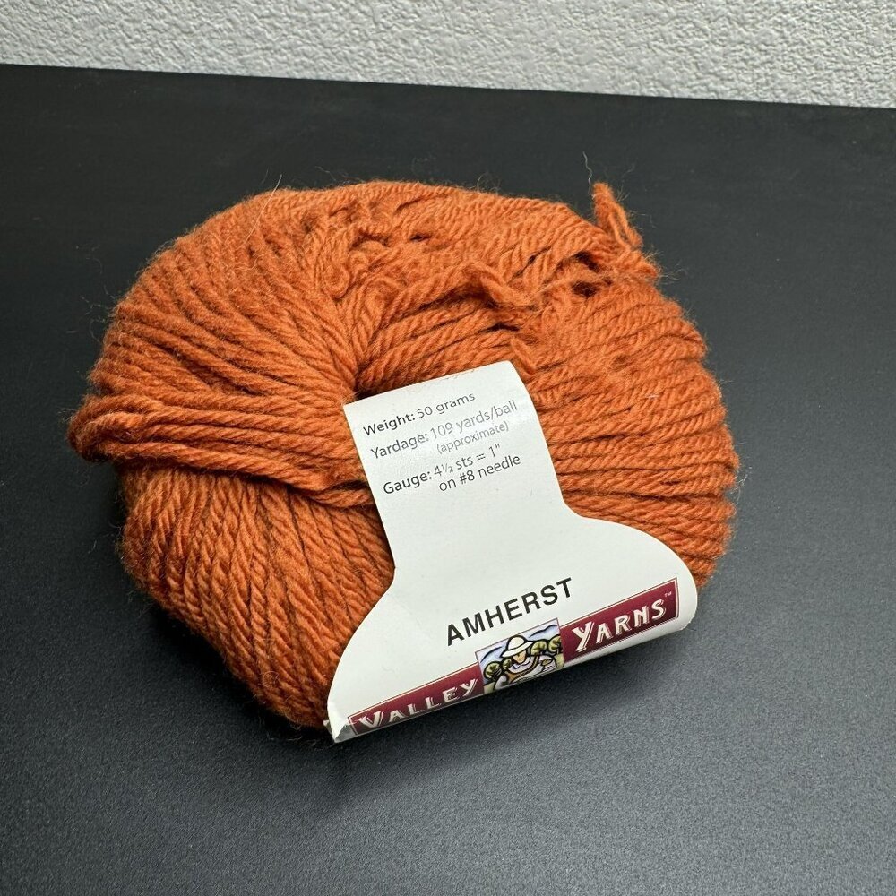 Valley Yarns Amherst 100% Merino Wool‎ Yarn In Cayenne Orange